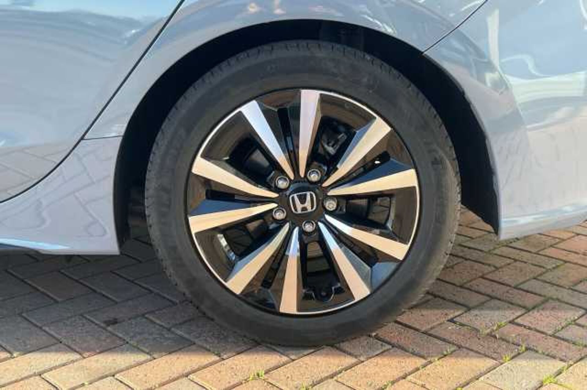 Honda Civic Hybrid 2.0 eHEV Elegance 5dr CVT 