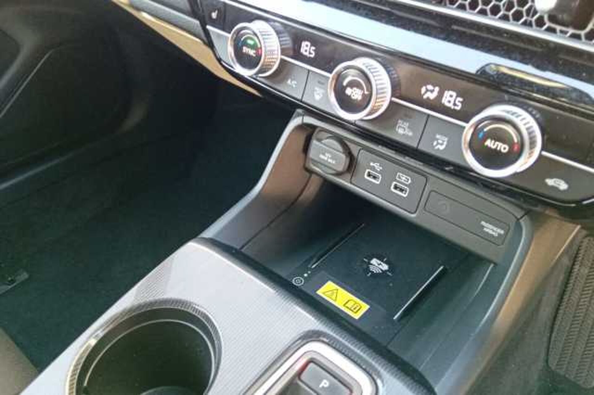 Honda Civic e:HEV 2.0 eHEV Sport 5dr CVT 