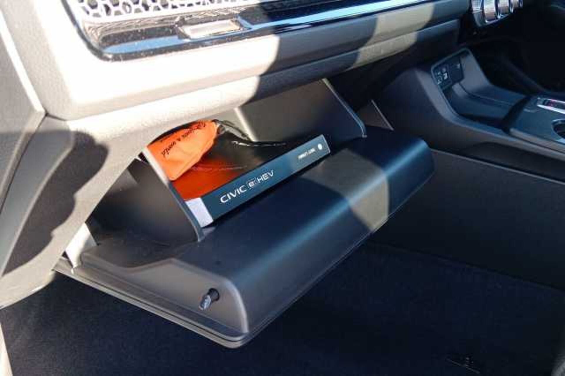 Honda Civic e:HEV 2.0 eHEV Sport 5dr CVT 