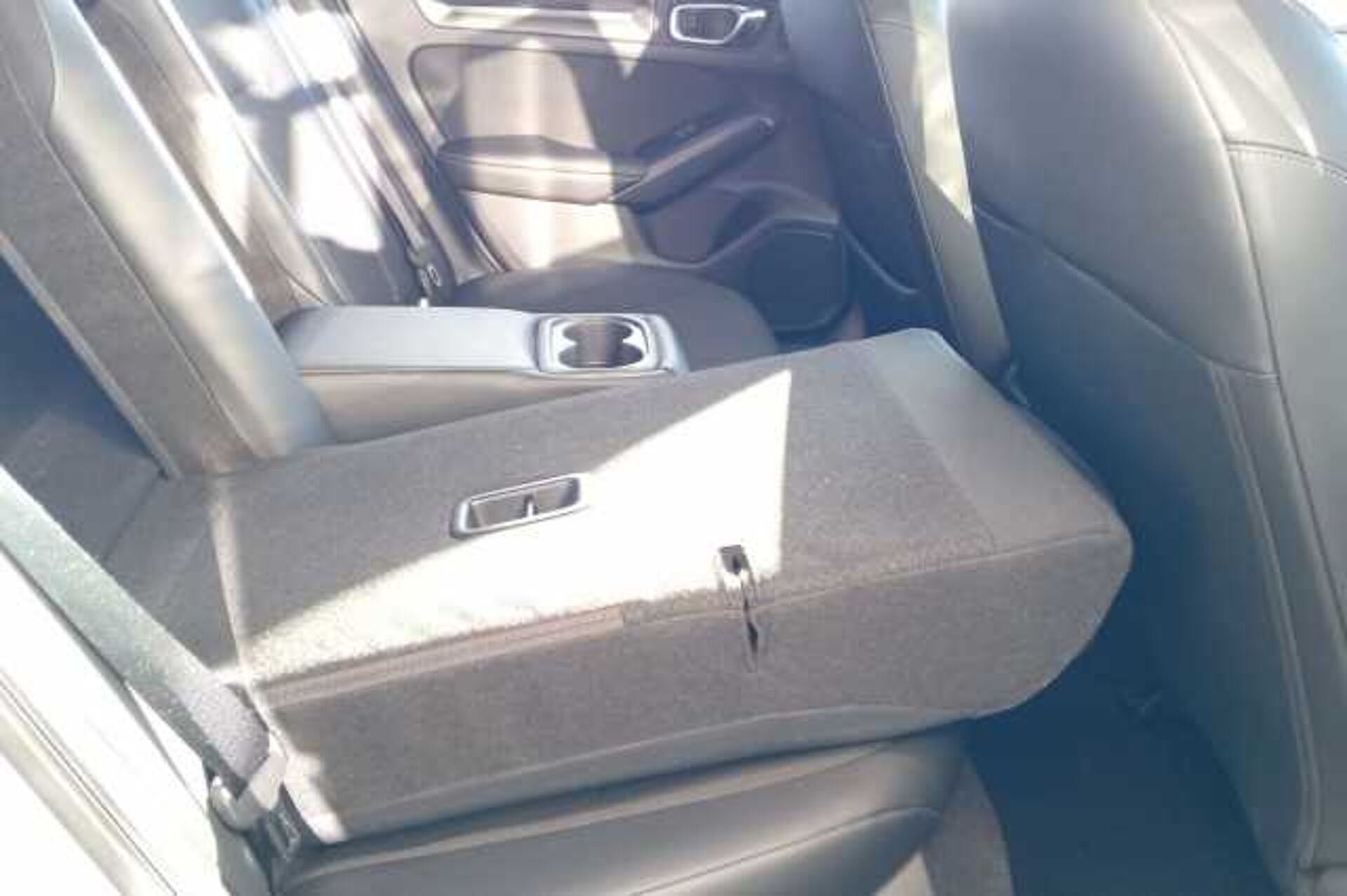 Honda Civic e:HEV 2.0 eHEV Sport 5dr CVT 