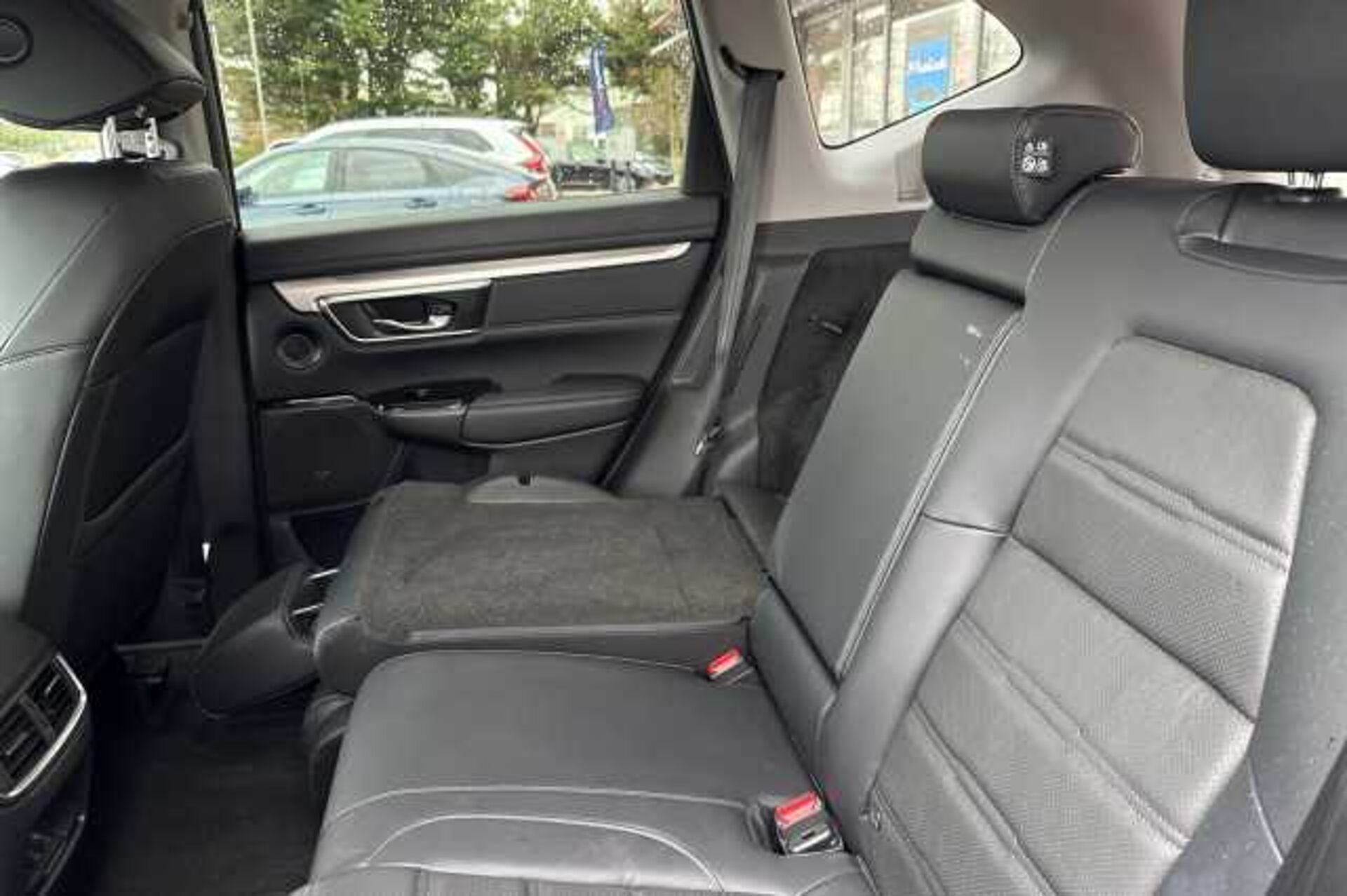 Honda CR-V Hybrid 2.0 i-MMD Hybrid SR 5dr eCVT 