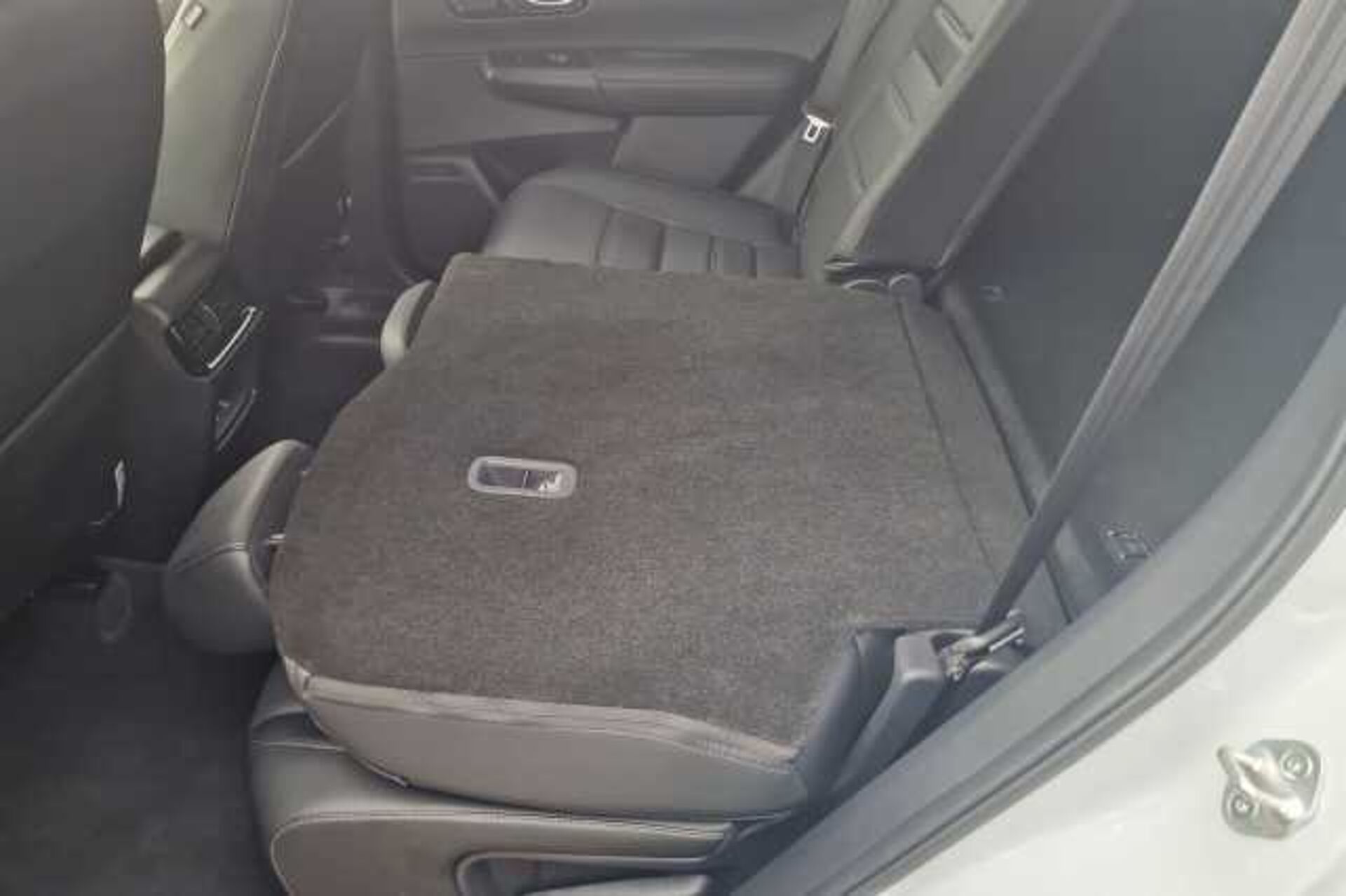 Honda CR-V Hybrid 2.0 eHEV Advance 5dr eCVT 