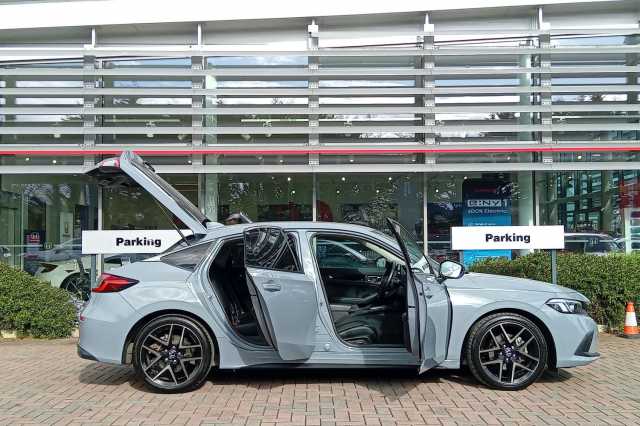 Honda Civic e:HEV 2.0 eHEV Advance 5dr CVT 