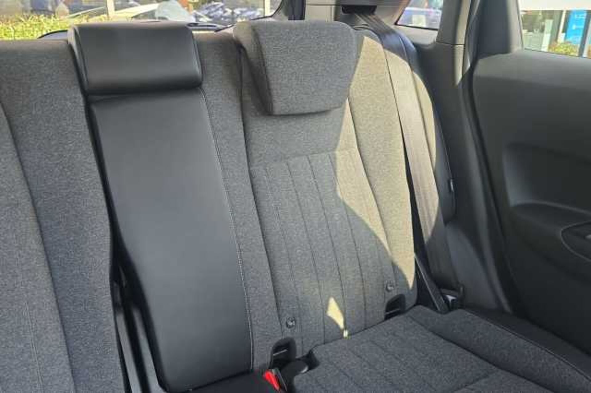 Honda Jazz Hybrid 1.5 i-MMD Hybrid Advance 5dr eCVT 