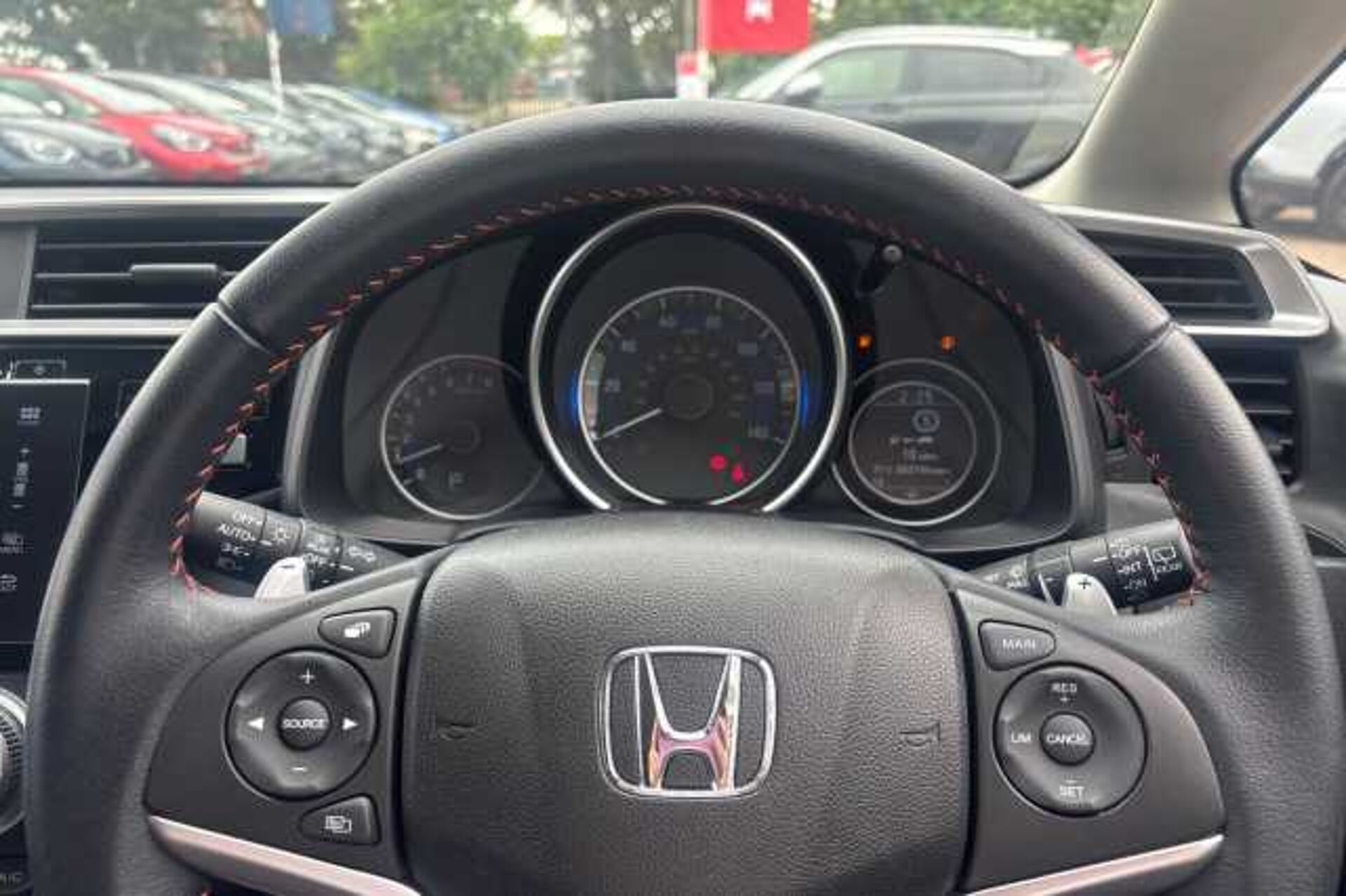 Honda Jazz 1.5 i-VTEC Sport 5dr CVT 