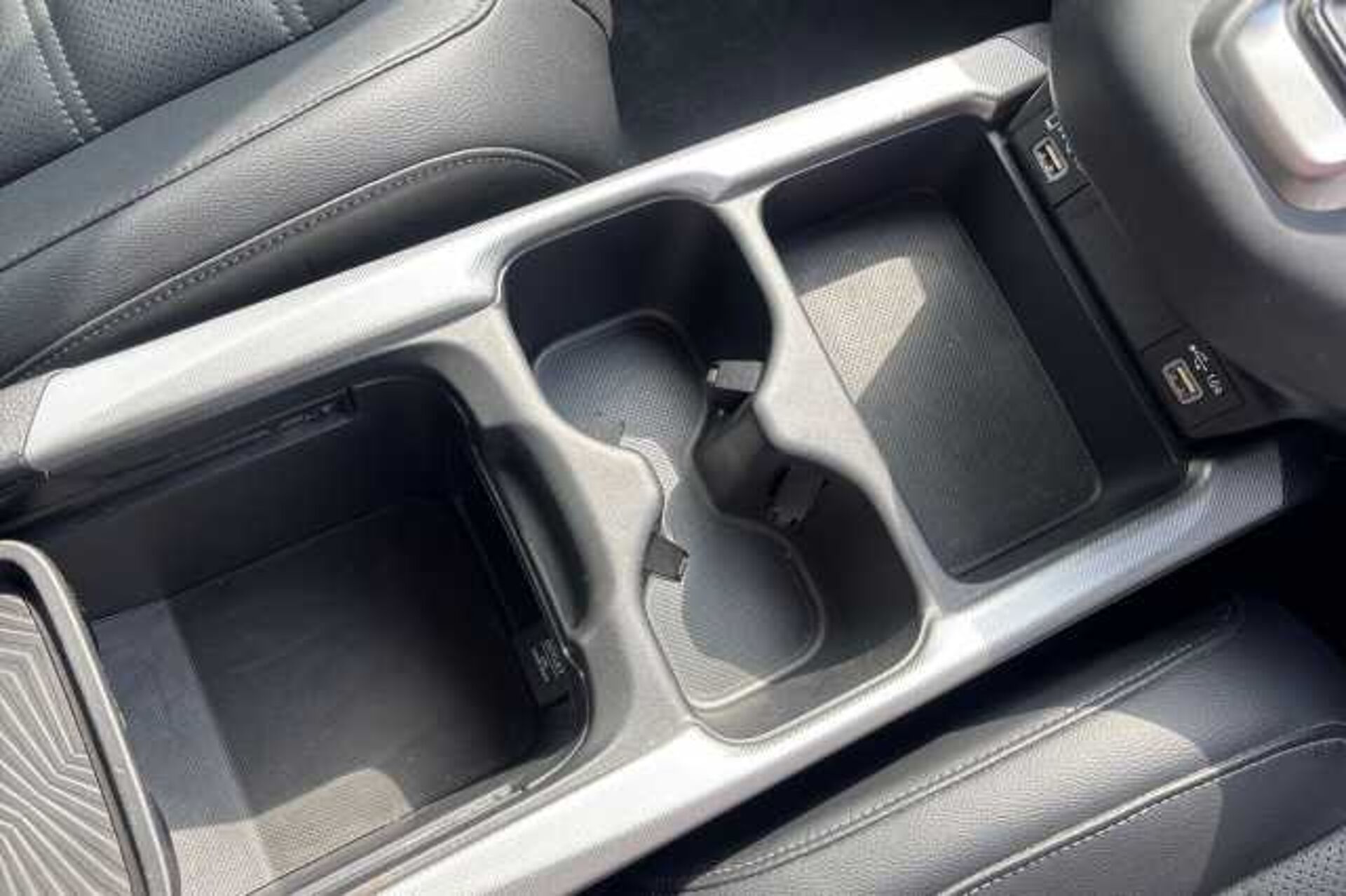 Honda CR-V Hybrid 2.0 i-MMD Hybrid SR 2WD 5dr eCVT 