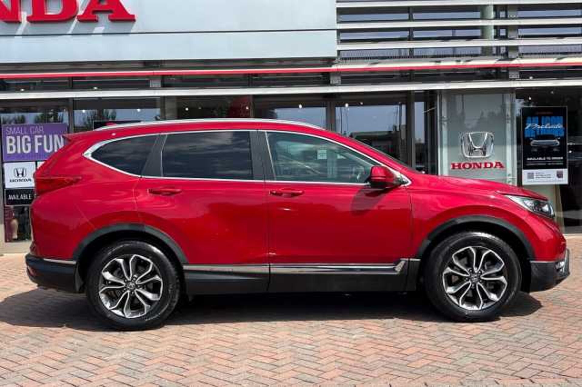 Honda CR-V Hybrid 2.0 i-MMD Hybrid SR 2WD 5dr eCVT 