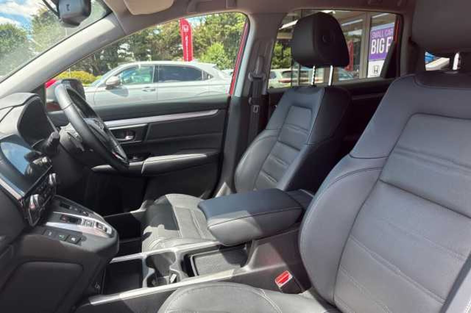 Honda CR-V Hybrid 2.0 i-MMD Hybrid SR 2WD 5dr eCVT 