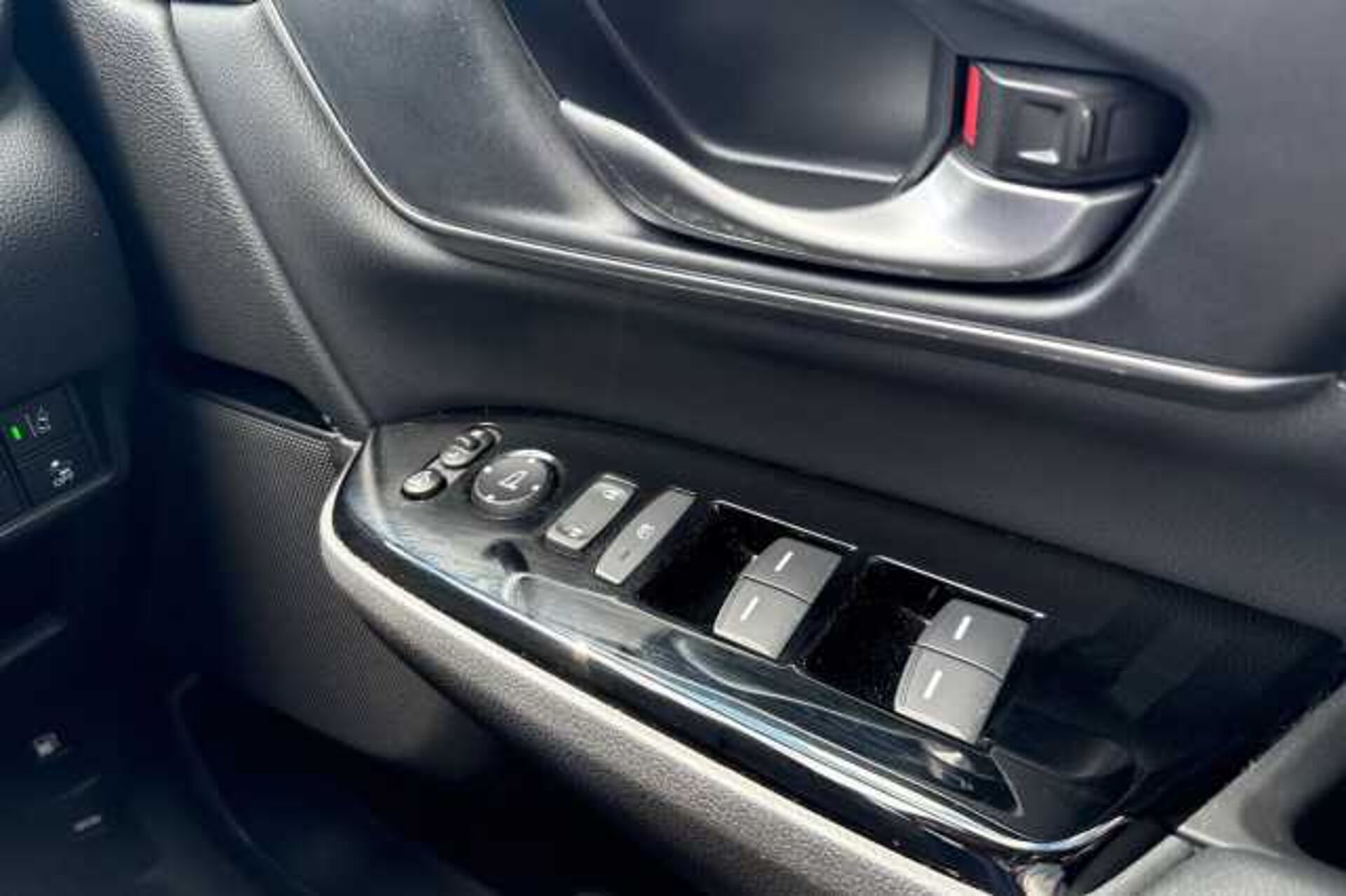 Honda CR-V Hybrid 2.0 i-MMD Hybrid SR 2WD 5dr eCVT 