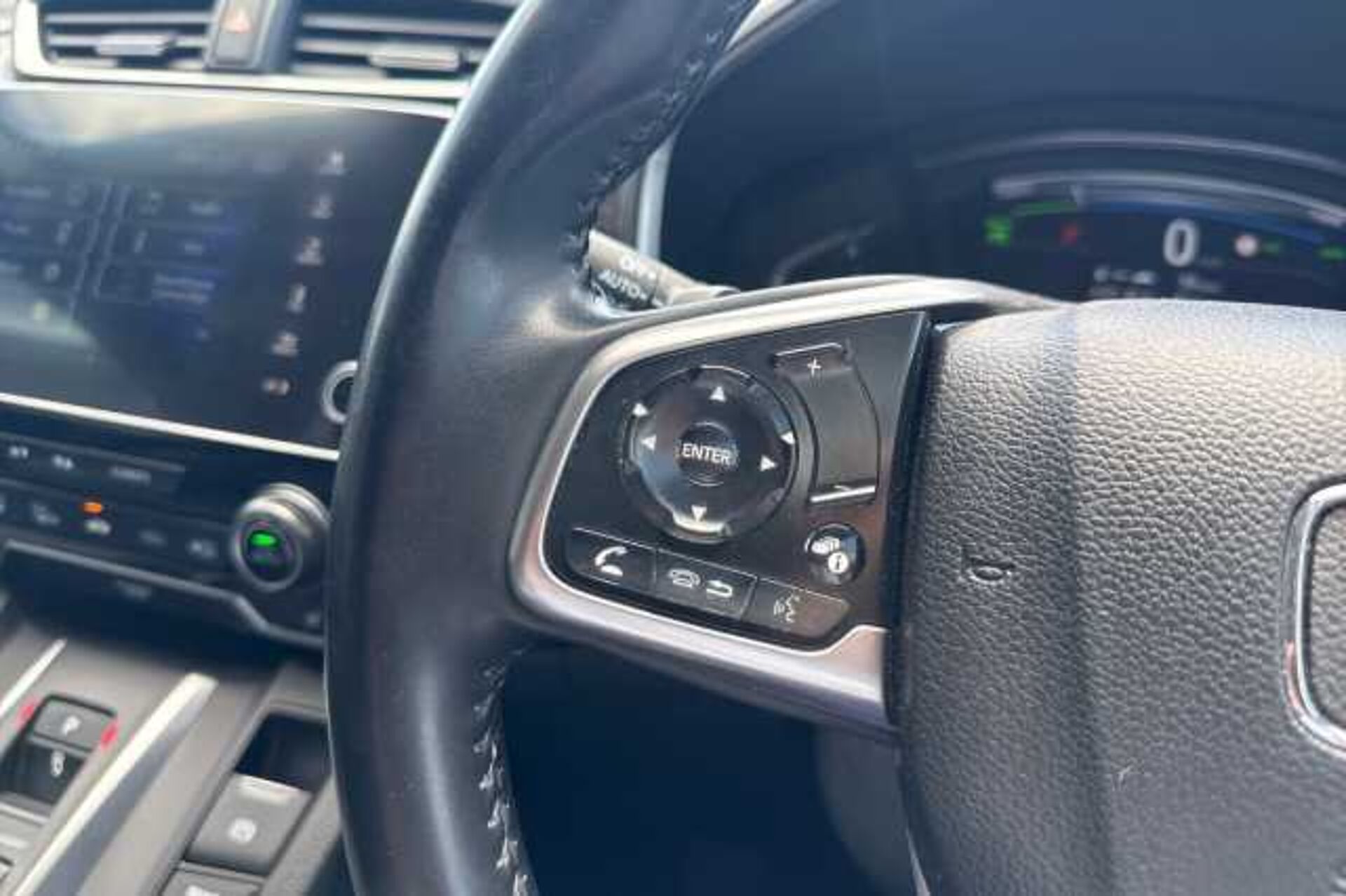 Honda CR-V Hybrid 2.0 i-MMD Hybrid SR 2WD 5dr eCVT 