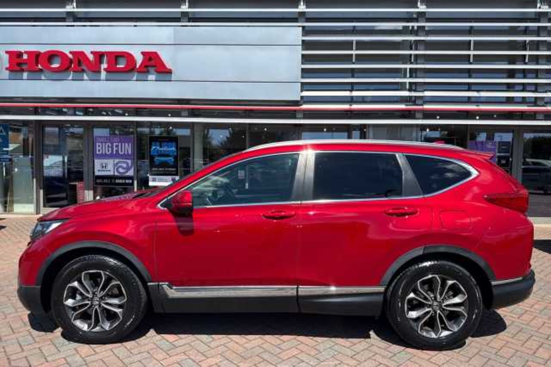 Honda CR-V Hybrid 2.0 i-MMD Hybrid SR 2WD 5dr eCVT 
