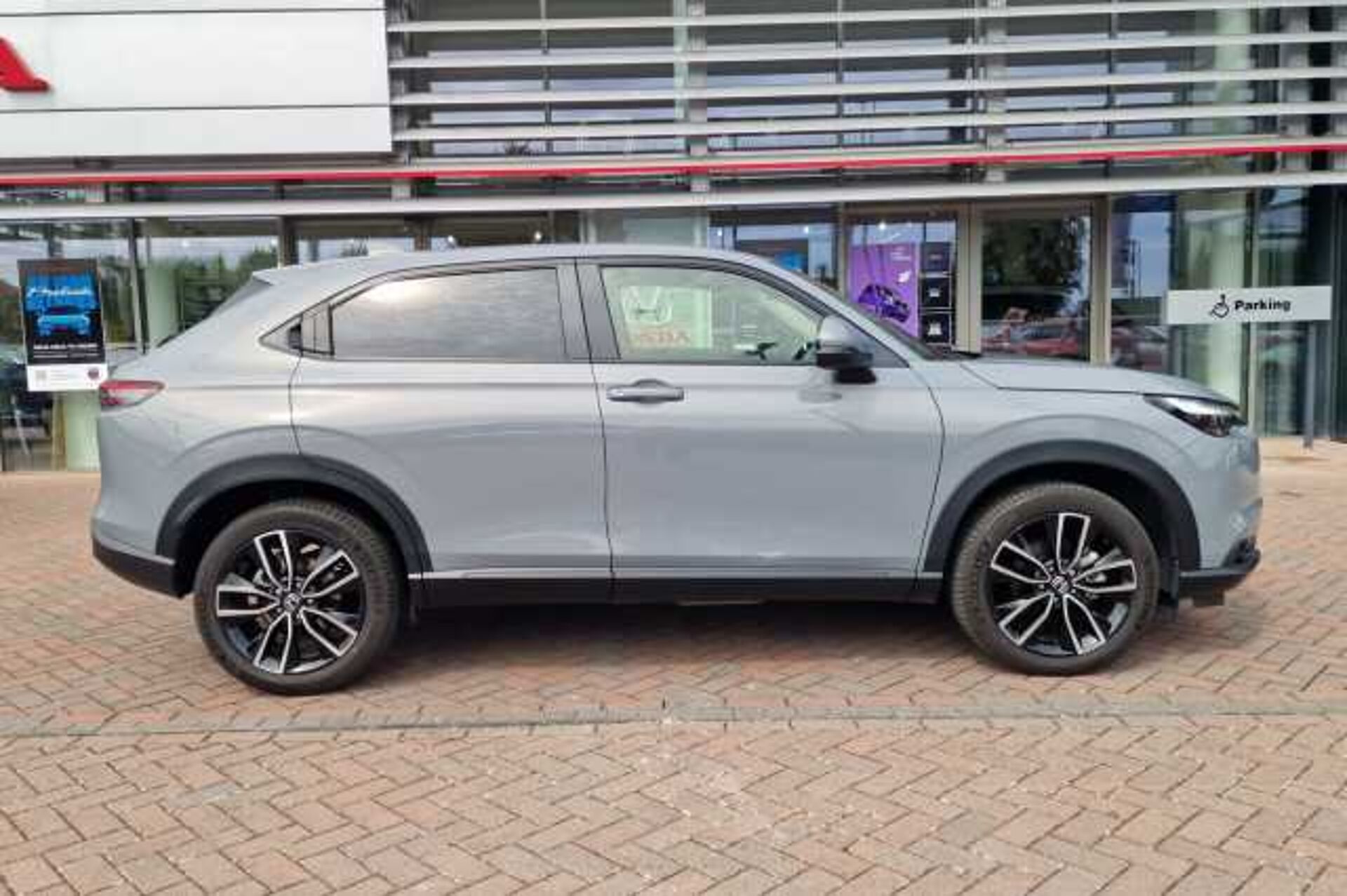 Honda HR-V e:HEV Elegance 