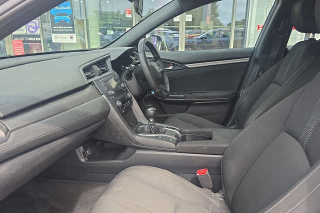 Honda Civic 1.0 VTEC Turbo 126 SE 5dr 