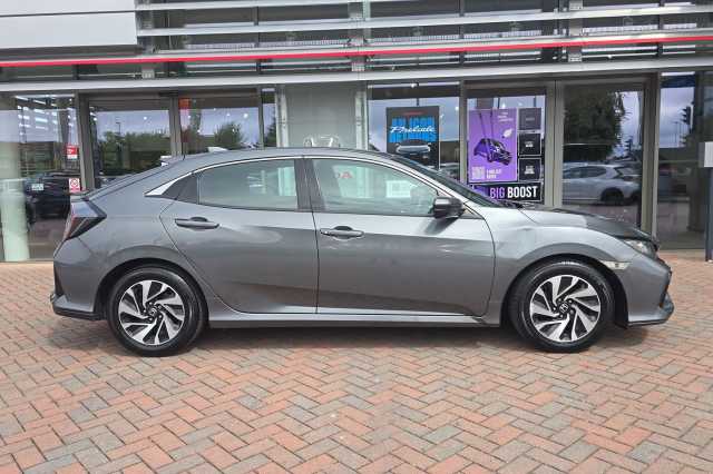 Honda Civic 1.0 VTEC Turbo 126 SE 5dr 