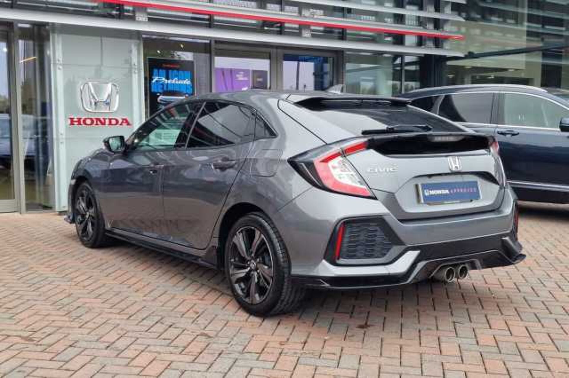 Honda Civic 1.5 VTEC Turbo Sport 5dr 