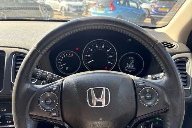 Honda HR-V 1.5 i-VTEC SE Navi CVT 5dr 