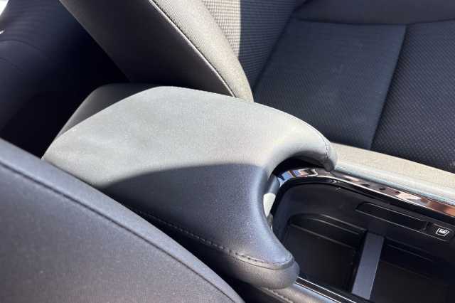 Honda HR-V 1.5 i-VTEC SE Navi CVT 5dr 