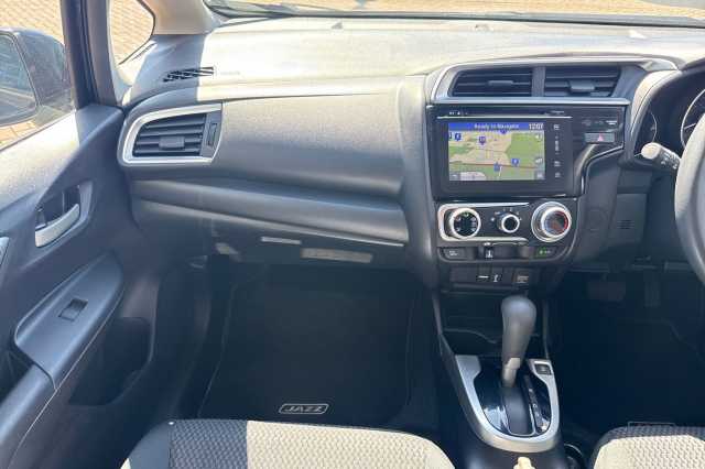 Honda Jazz 1.3 i-VTEC SE Navi 5dr CVT 
