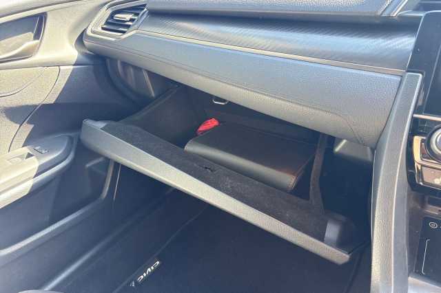 Honda Civic 1.5 VTEC Turbo Sport Plus 5dr 