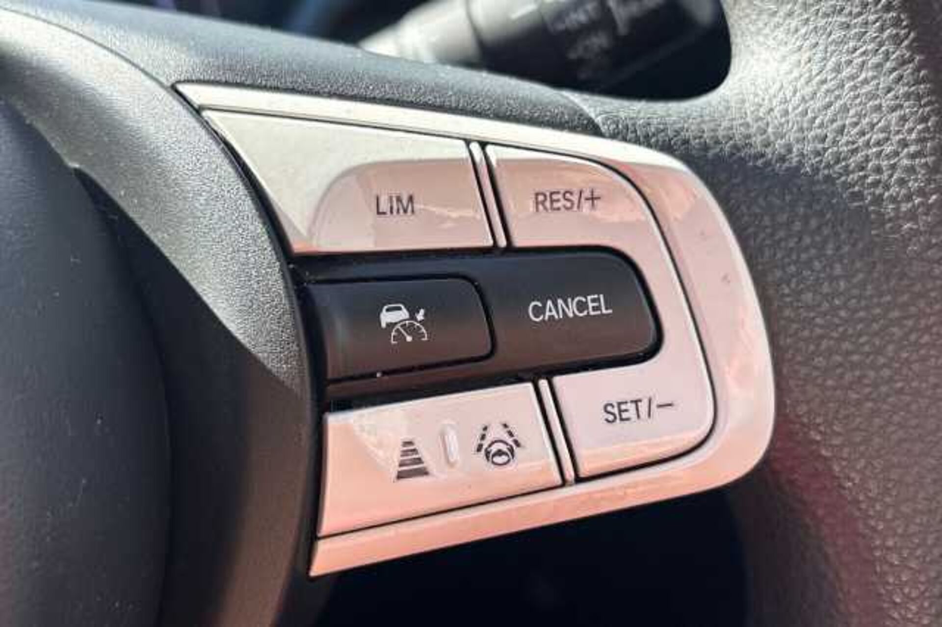 Honda Jazz Hybrid 1.5 i-MMD Hybrid SR 5dr eCVT 