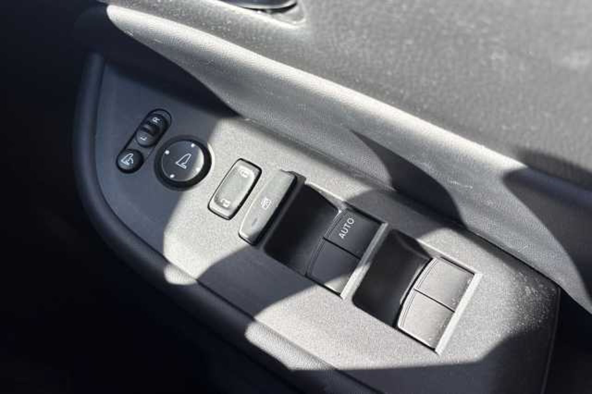 Honda Jazz Hybrid 1.5 i-MMD Hybrid SR 5dr eCVT 