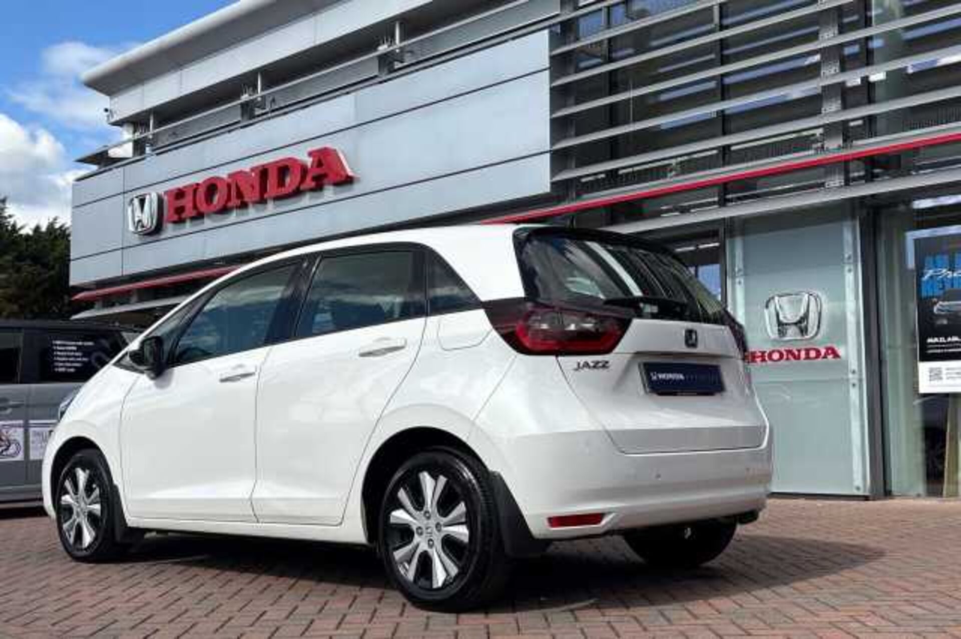 Honda Jazz Hybrid 1.5 i-MMD Hybrid SR 5dr eCVT 