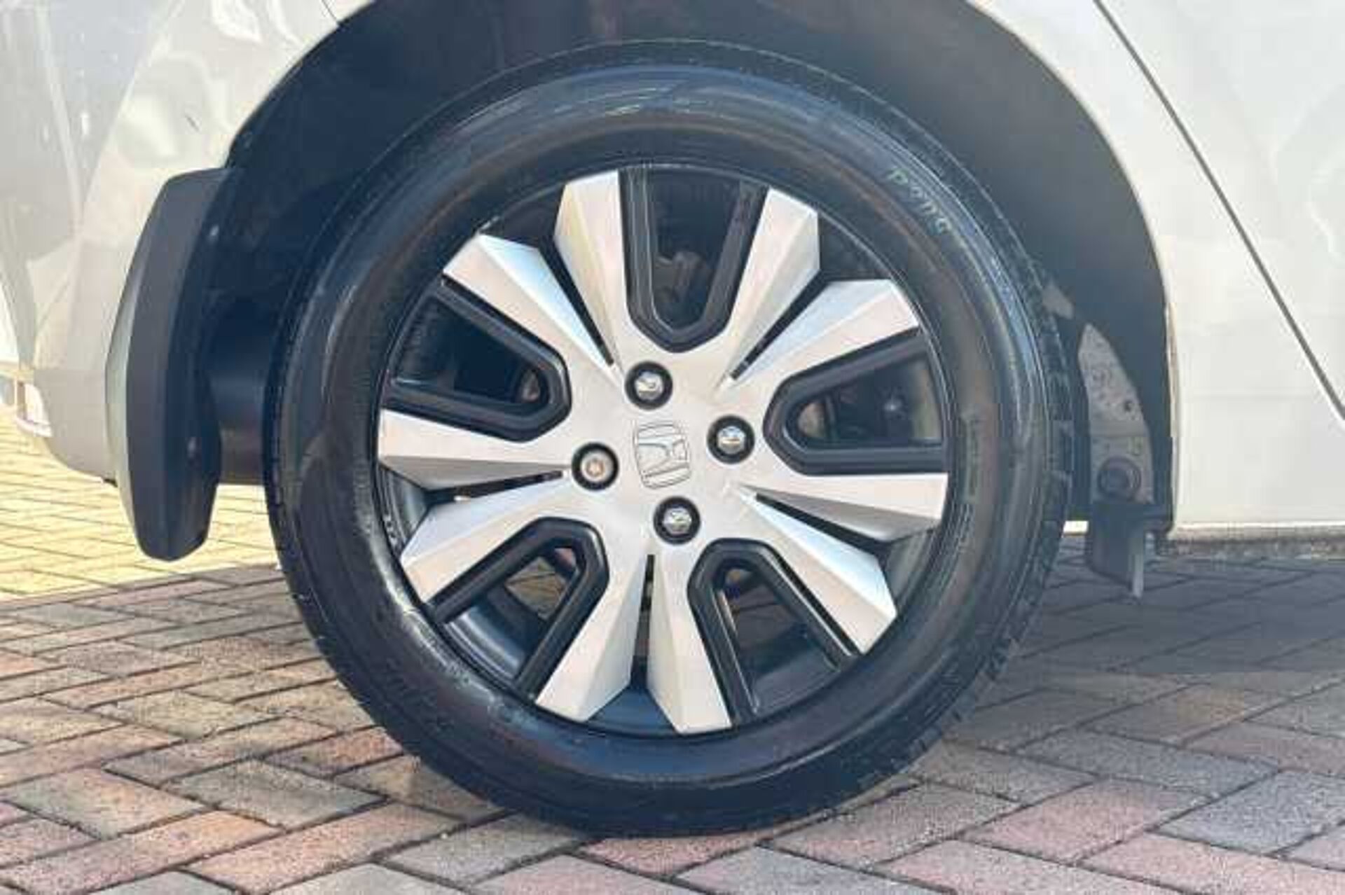 Honda Jazz Hybrid 1.5 i-MMD Hybrid SR 5dr eCVT 