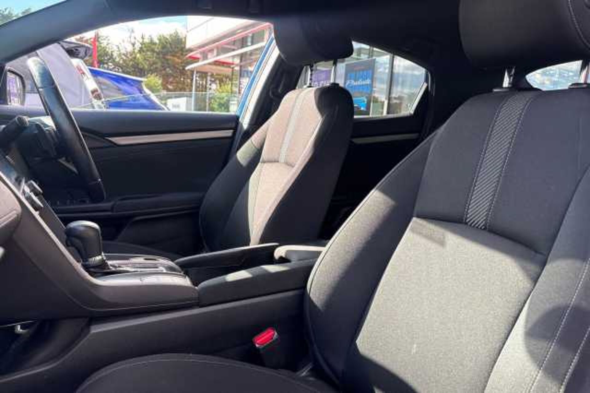 Honda Civic 1.5 VTEC Turbo Sport 5dr CVT 
