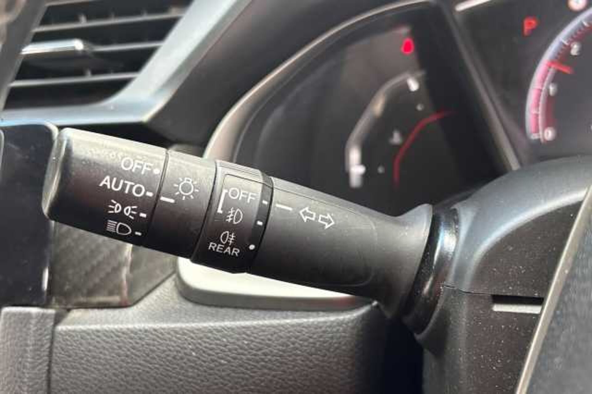 Honda Civic 1.5 VTEC Turbo Sport 5dr CVT 