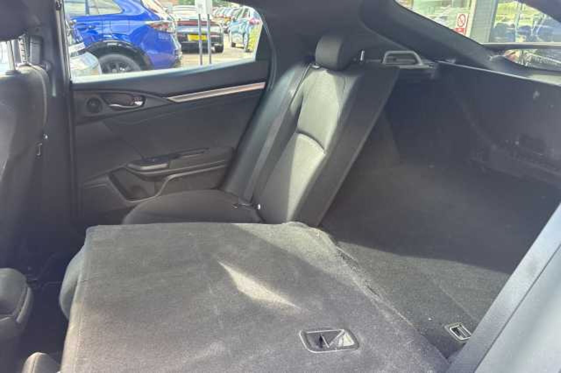 Honda Civic 1.5 VTEC Turbo Sport 5dr CVT 