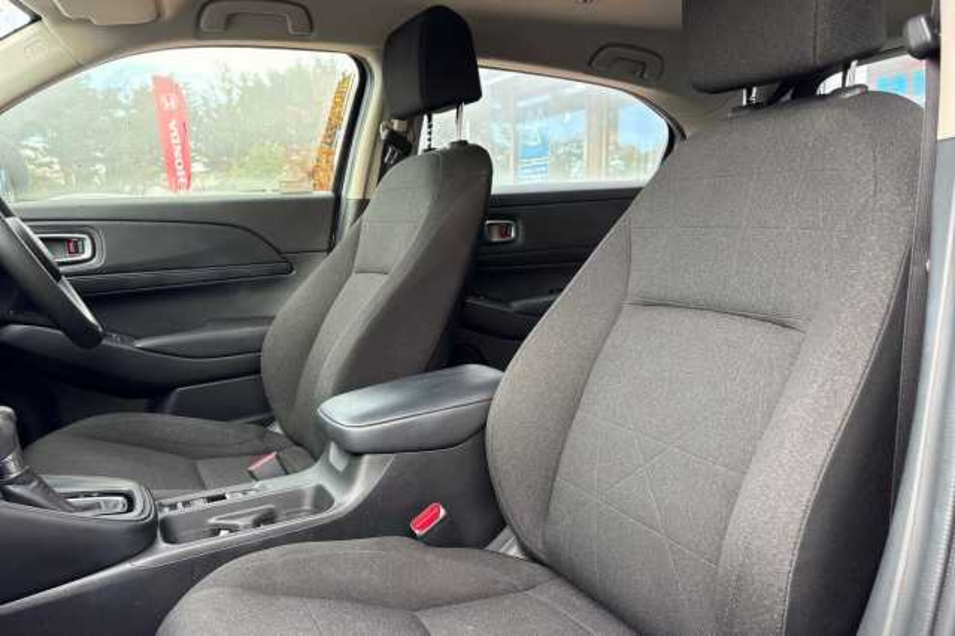 Honda HR-V e:HEV 1.5 eHEV Elegance 5dr CVT 