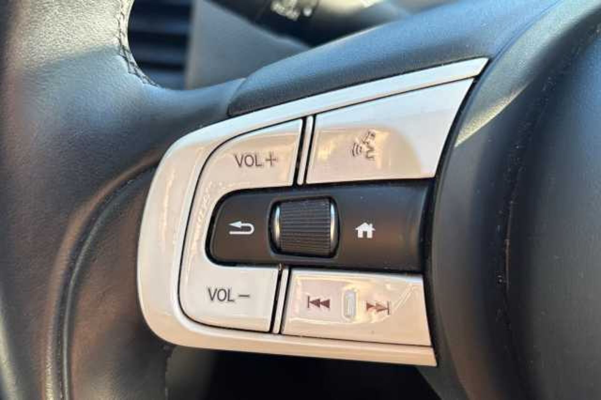Honda Jazz Hybrid 1.5 i-MMD Hybrid Crosstar EX 5dr eCVT 