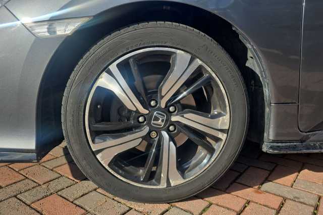 Honda Civic 1.5 VTEC Turbo Sport 5dr CVT 