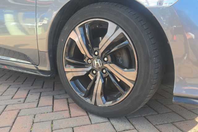 Honda Civic 1.5 VTEC Turbo Sport 5dr CVT 