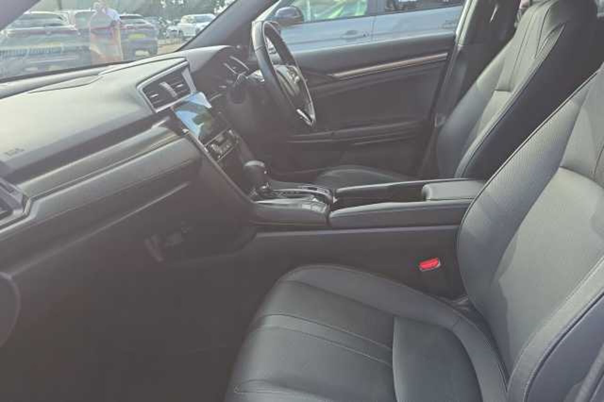 Honda Civic 1.5 VTEC Turbo Prestige 5dr CVT 