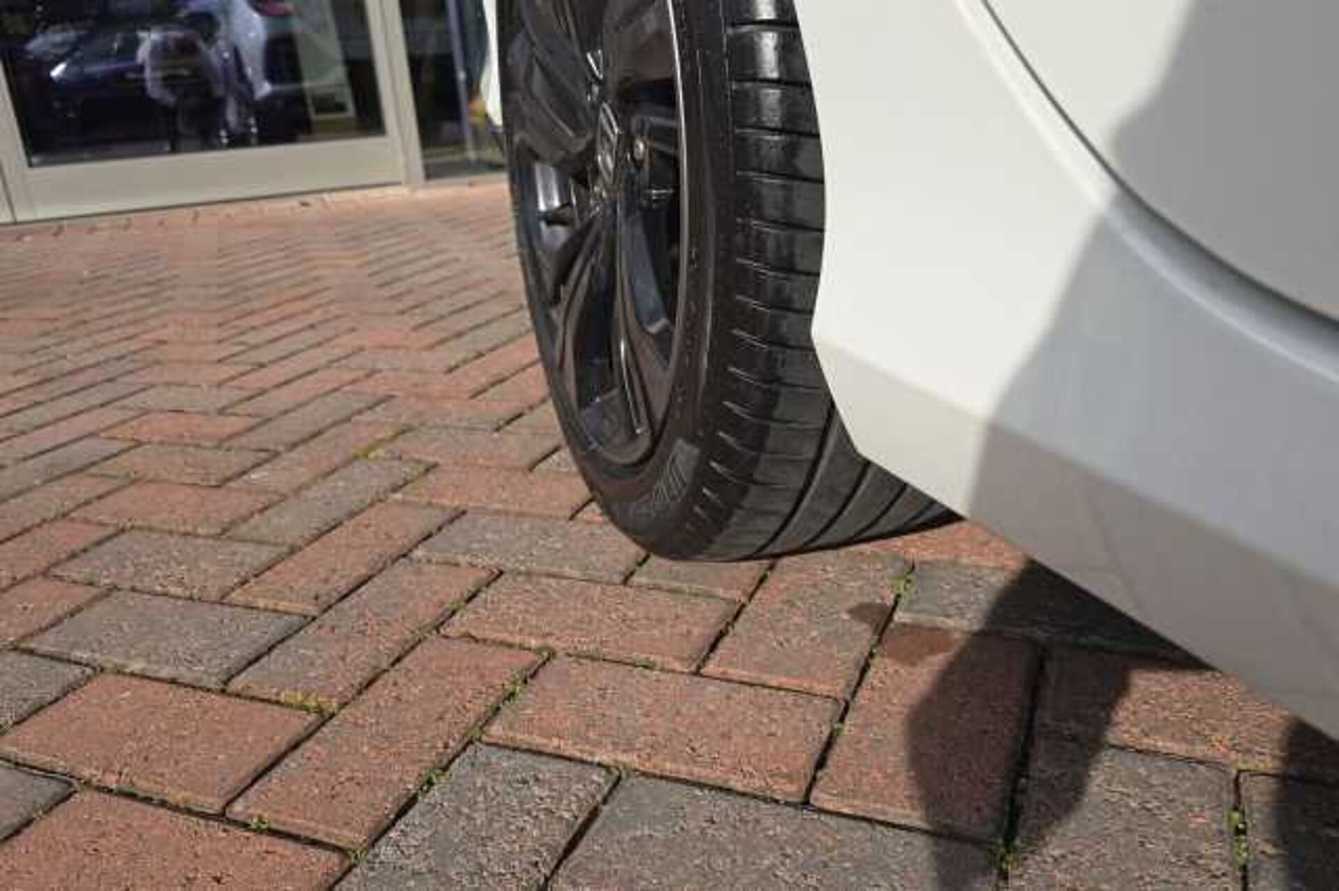 Honda Civic 1.5 VTEC Turbo Prestige 5dr CVT 