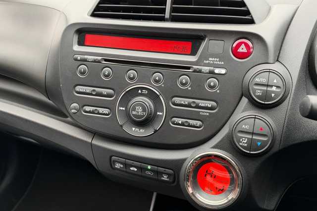 Honda Civic 1.4 EST Manual 