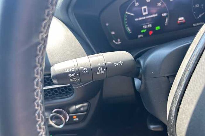 Honda ZR-V e:HEV 2.0 i-MMD (184ps) Advance Hybrid eCVT 