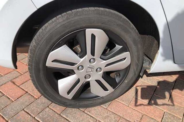 Honda Jazz Hybrid 1.5 i-MMD (107ps) EX 