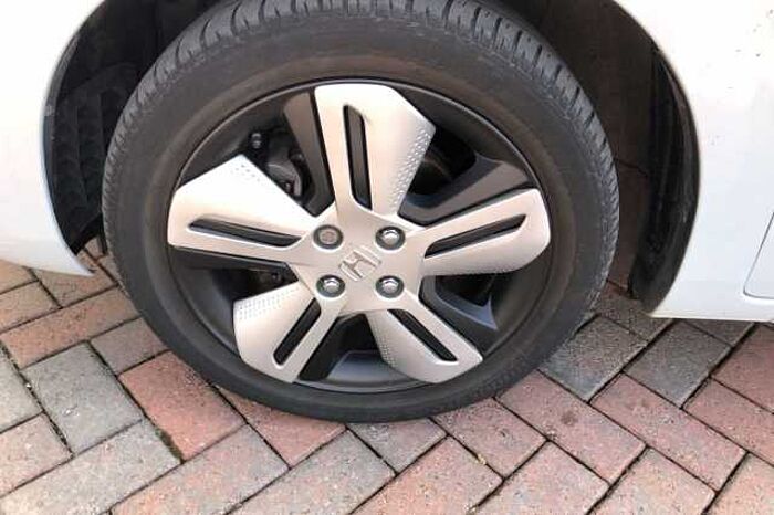 Honda Jazz Hybrid 1.5 i-MMD (107ps) EX 