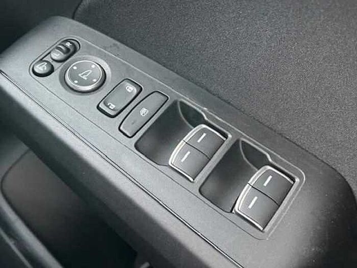 Honda Civic Hybrid 2.0 i-MMD (184ps) Sport Hybrid 1993cc 