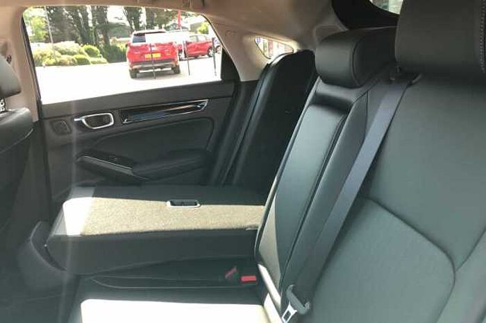 Honda Civic Hybrid 2.0 i-MMD (184ps) Advance Hybrid eCVT 