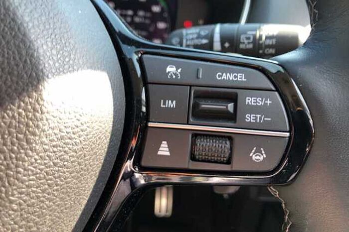 Honda Civic Hybrid 2.0 i-MMD (184ps) Advance Hybrid eCVT 