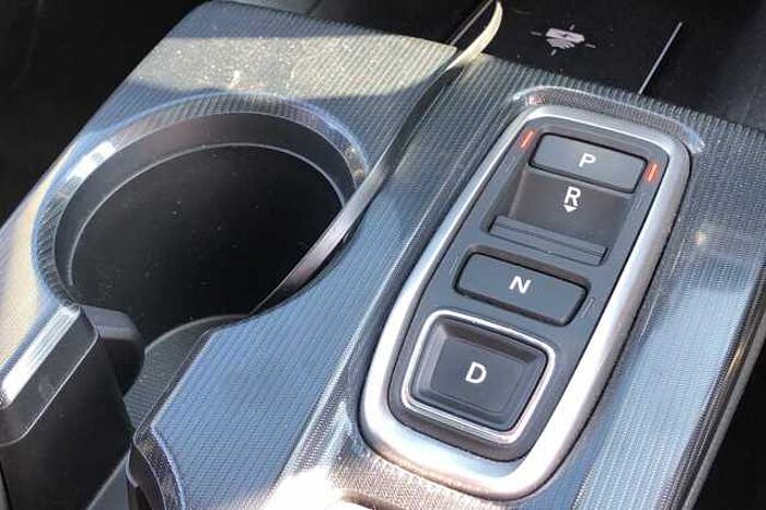 Honda Civic Hybrid 2.0 i-MMD (184ps) Advance Hybrid eCVT 