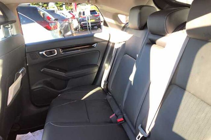 Honda Civic e:HEV 2.0 eHEV Advance 5dr CVT 