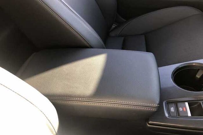 Honda Civic e:HEV 2.0 eHEV Advance 5dr CVT 