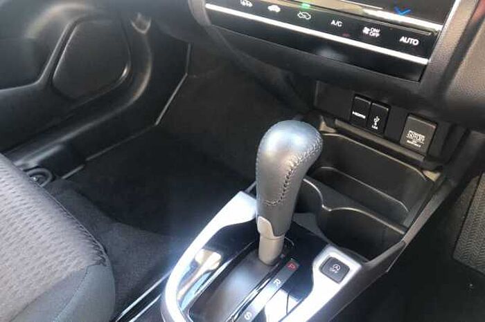 Honda Jazz 1.3 i-VTEC EX Navi 5dr CVT 