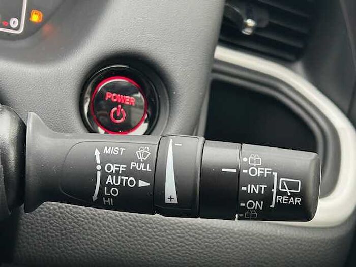 Honda Jazz Hybrid 1.5 i-MMD Hybrid Advance 5dr eCVT 