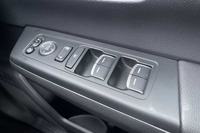 Honda CR-V e:HEV 2.0 eHEV Advance 5dr eCVT 