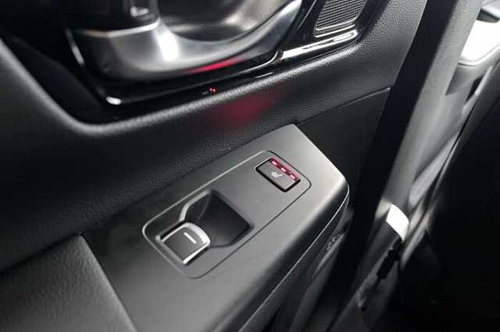 Honda CR-V e:HEV 2.0 eHEV Advance 5dr eCVT 